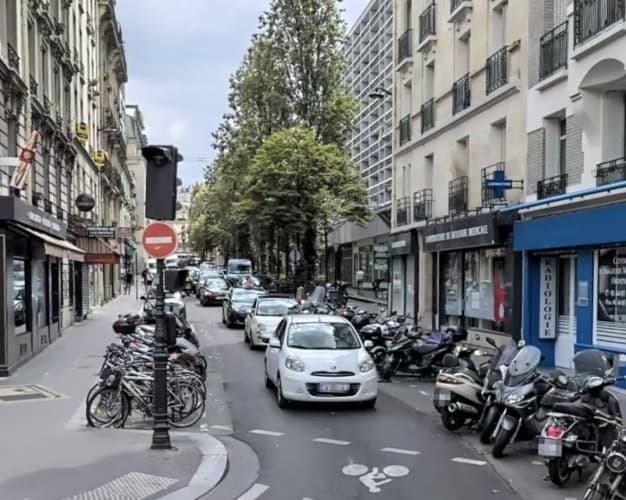 Local commercial · 38 m² · Cession de bail — photo 1