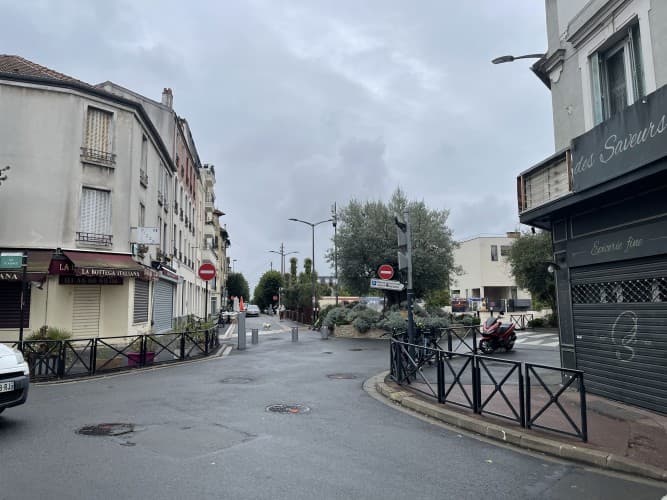 Local commercial · 230 m² · Fonds de commerce — photo 1