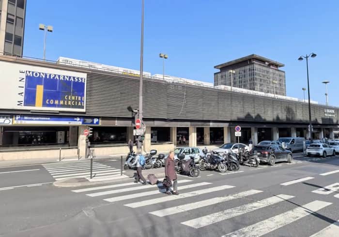 Local commercial · 106 m² · Location — photo 1