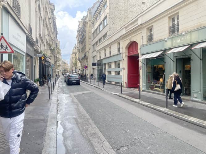 Local commercial · 70 m² · Cession de bail — photo 1