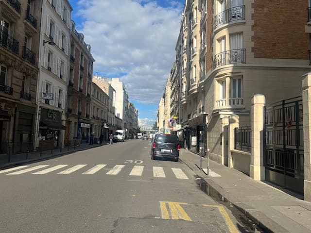Local commercial · 230 m² · Fonds de commerce — photo 1
