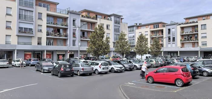 Murs commerciaux · 785 m² · Achat des murs — photo 1