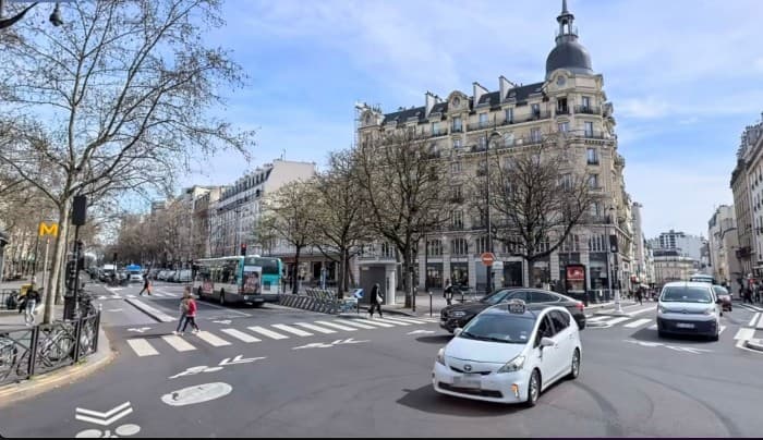 Local commercial · 80 m² · Location — photo 1