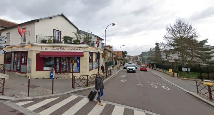 Local commercial · 42 m² · Location — photo 1