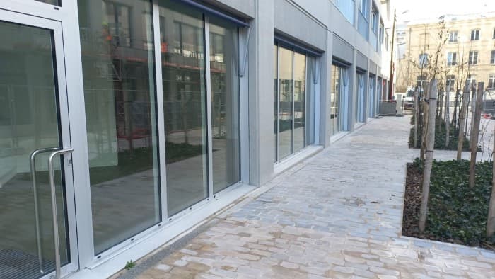 Local commercial · 80 m² · Location — photo 1