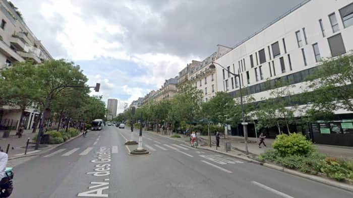 Local commercial · 104 m² · Location — photo 1