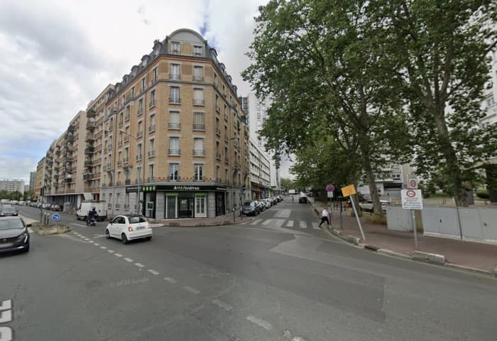 Local commercial · 110 m² · Cession de bail — photo 1