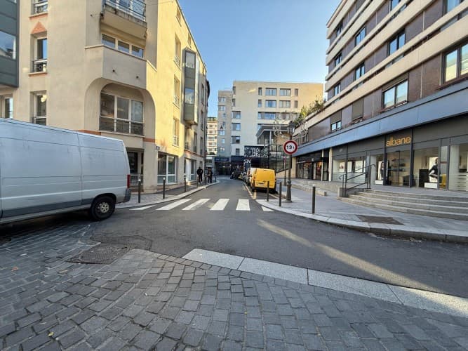 Local commercial · 47 m² · Cession de bail — photo 1