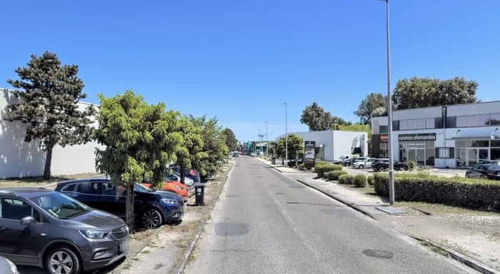 Local commercial · 130 m² · Cession de bail — photo 1