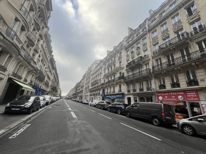 Local commercial · 166 m² · Cession de bail — photo 1