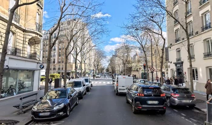 Local commercial · 60 m² · Cession de bail — photo 1