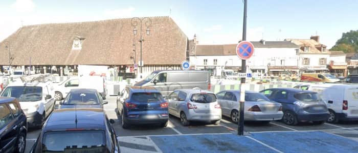 Murs commerciaux · 827 m² · Achat des murs — photo 1
