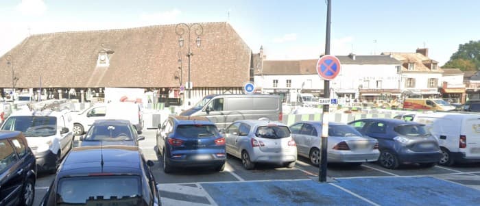 Murs commerciaux · 827 m² · Achat des murs — photo 1
