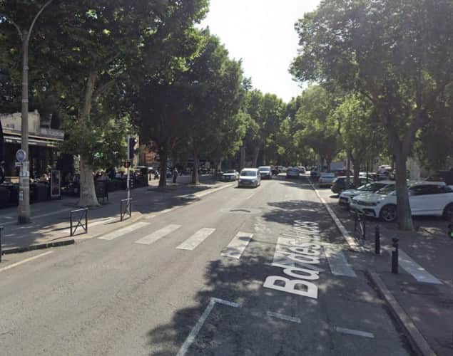 Local commercial · 73 m² · Cession de bail — photo 1