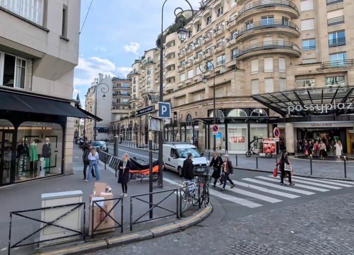 Local commercial · 41 m² · Cession de bail — photo 1
