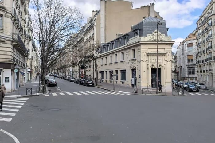 Local commercial · 150 m² · Cession de bail — photo 1