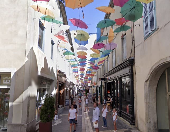 Murs commerciaux · 552 m² · Achat des murs — photo 1