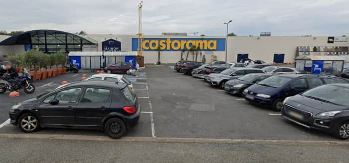 Local commercial · 70 m² · Location — photo 1