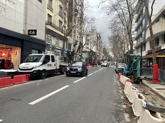 Local commercial · 83 m² · Cession de bail — photo 1