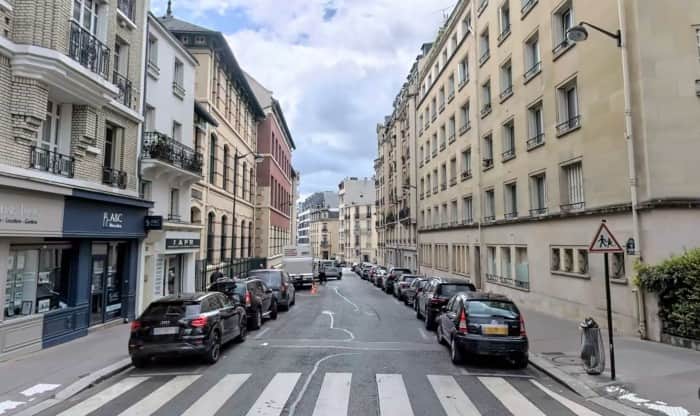 Local commercial · 34 m² · Cession de bail — photo 1