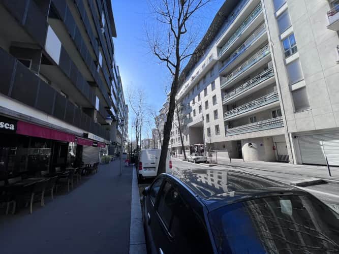 Local commercial · 181 m² · Fonds de commerce — photo 1