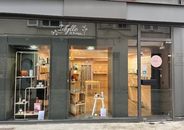 Local commercial · 60 m² · Location — photo 1