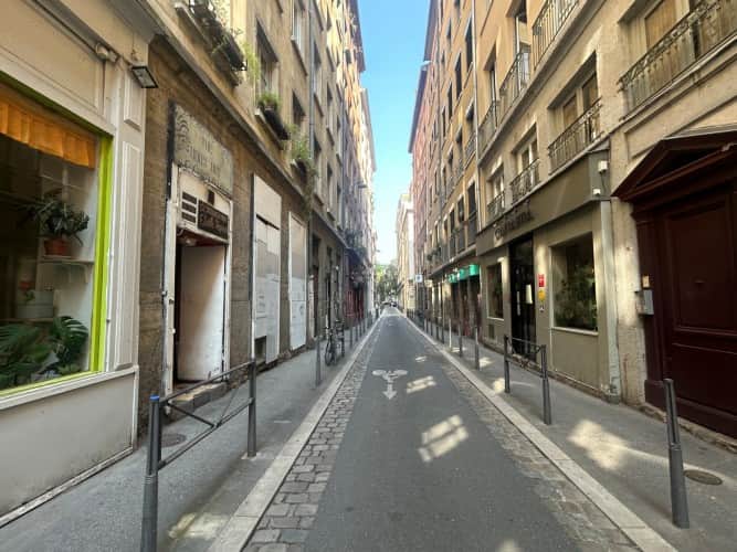 Local commercial · 80 m² · Fonds de commerce — photo 1