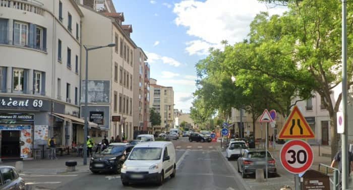Local commercial · 70 m² · Fonds de commerce — photo 1