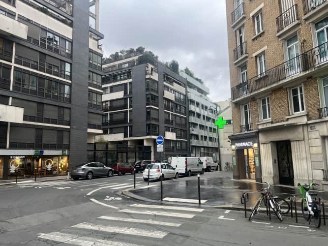 Local commercial · 65 m² · Cession de bail — photo 1
