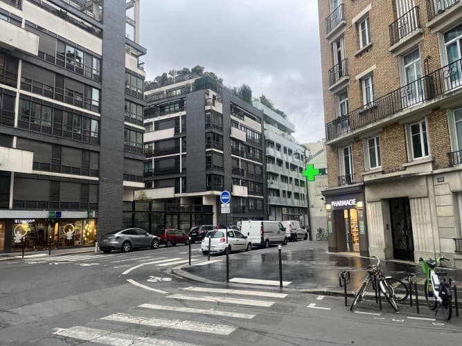 Local commercial · 65 m² · Cession de bail — photo 1