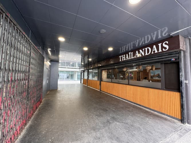 Local commercial · 96 m² · Fonds de commerce — photo 1