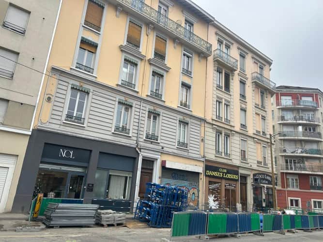 Local commercial · 120 m² · Fonds de commerce — photo 1