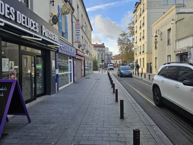 Local commercial · 390 m² · Fonds de commerce — photo 1