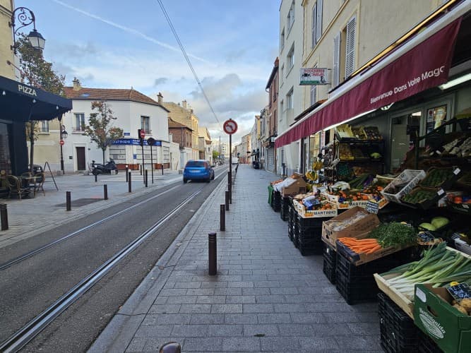 Local commercial · 390 m² · Fonds de commerce — photo 1