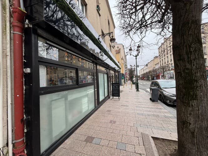 Local commercial · 55 m² · Fonds de commerce — photo 1