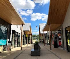 Local commercial · 127 m² · Cession de bail — photo 1