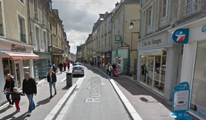 Local commercial · 100 m² · Location — photo 1