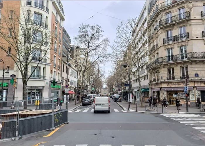 Local commercial · 107 m² · Fonds de commerce — photo 1