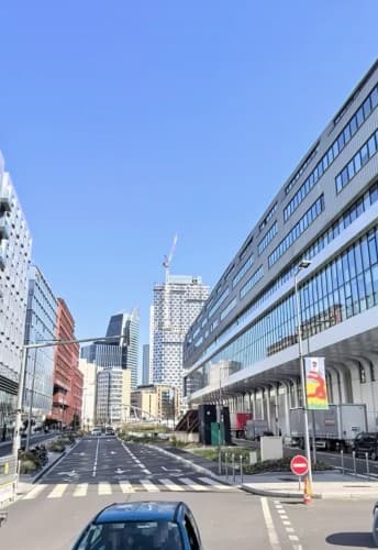 Local commercial · 197 m² · Location — photo 1