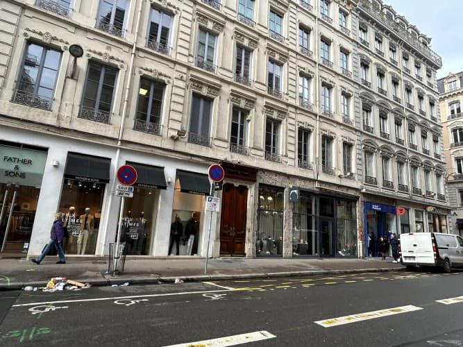 Local commercial · 258 m² · Fonds de commerce — photo 1