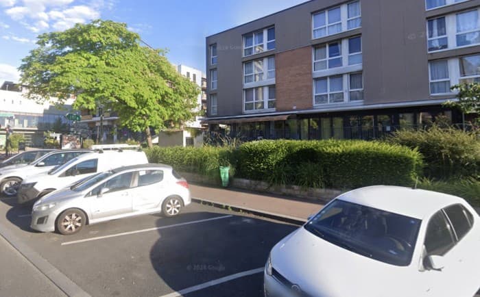 Local commercial · 100 m² · Cession de bail — photo 1