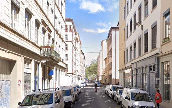 Murs commerciaux · 64 m² · Achat des murs — photo 1