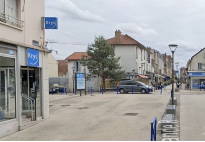 Local commercial · 57 m² · Cession de bail — photo 1