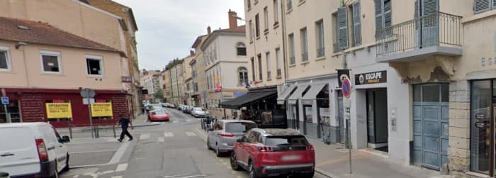 Local commercial · 275 m² · Location — photo 1