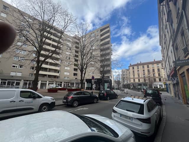 Local commercial · 85 m² · Fonds de commerce — photo 1