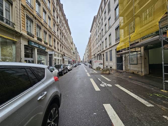 Local commercial · 450 m² · Cession de bail — photo 1