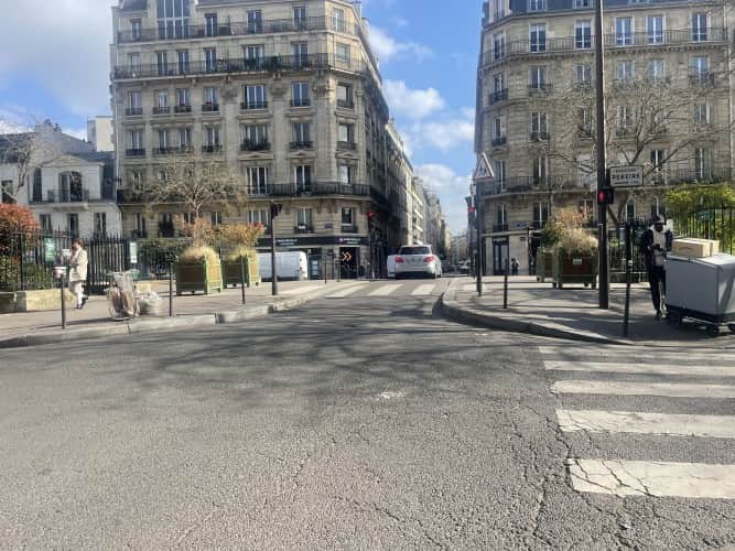 Local commercial · 140 m² · Fonds de commerce — photo 1