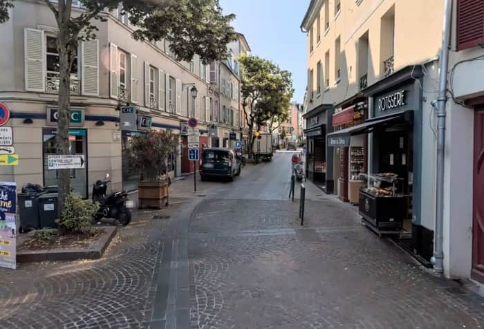 Local commercial · 61 m² · Cession de bail — photo 1
