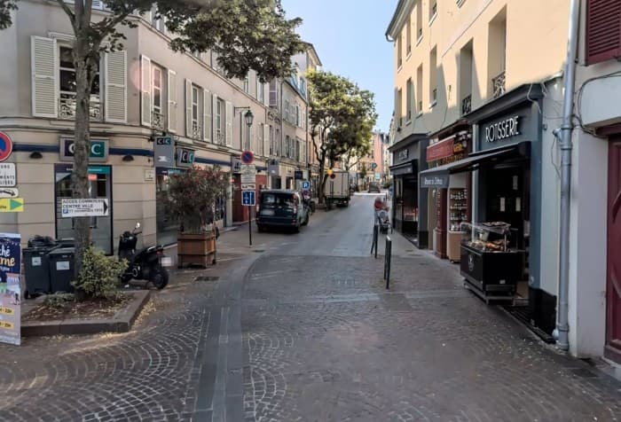 Local commercial · 61 m² · Cession de bail — photo 1