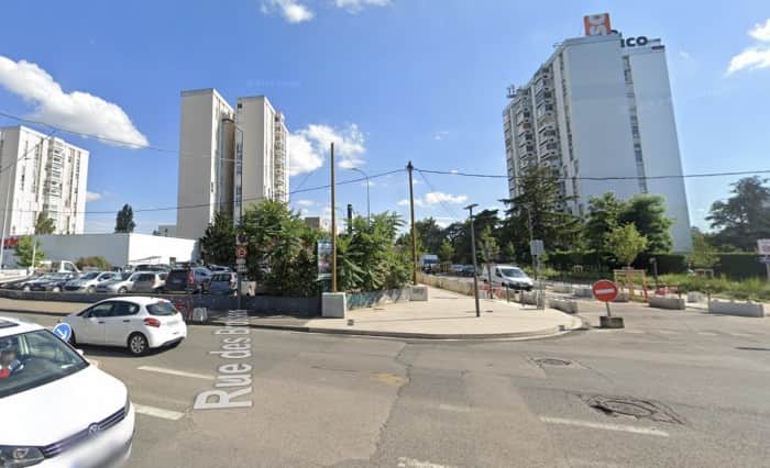 Murs commerciaux · 138 m² · Achat des murs — photo 1